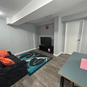 Cute Highlandpark Apartment